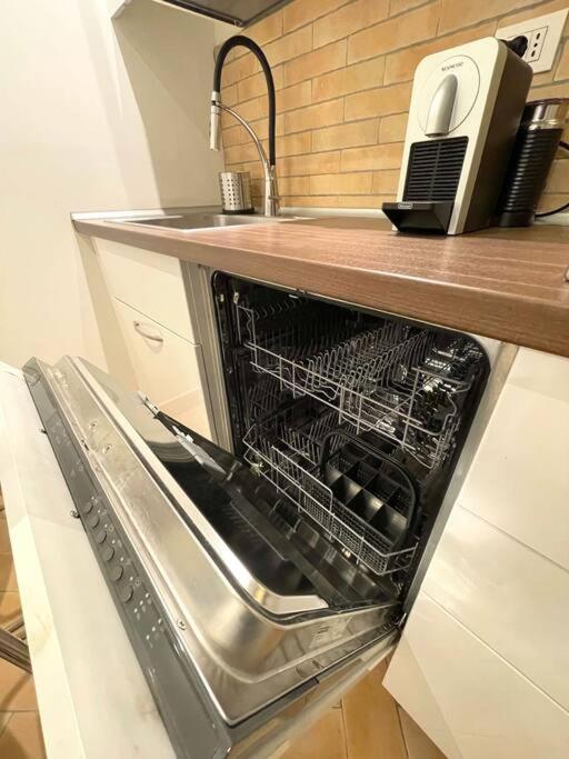 Santa Sofia Apartment Μιλάνο Εξωτερικό φωτογραφία